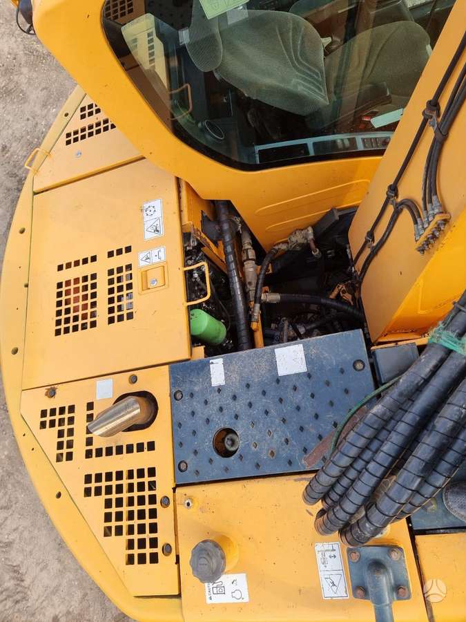 Hyundai Robex 145LCR-9S, экскаваторы