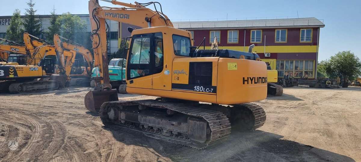 Hyundai Robex 180LC-7, экскаваторы