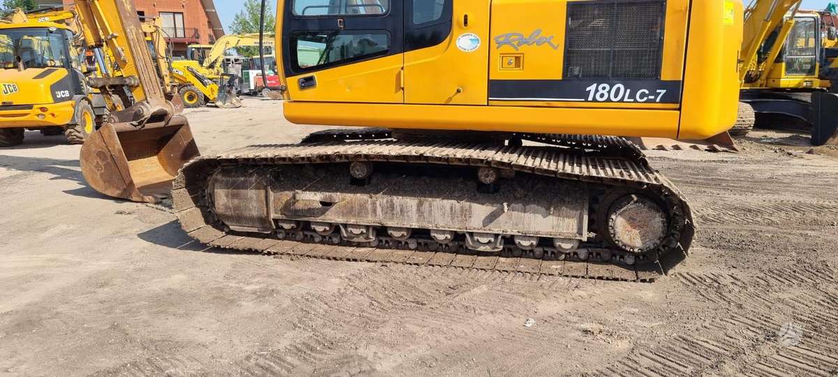Hyundai Robex 180LC-7, экскаваторы