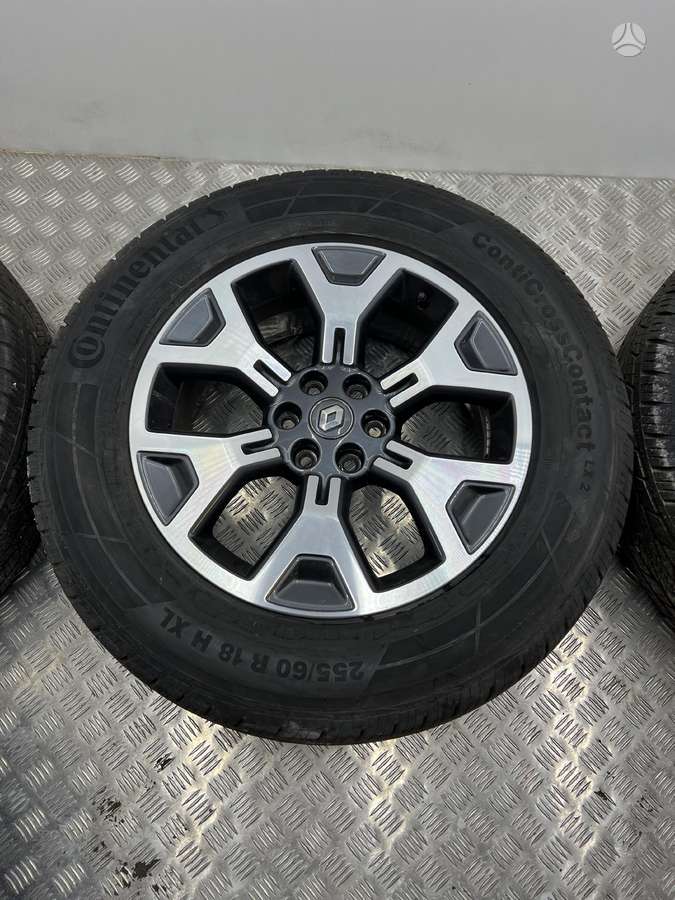 Renault Alaskan, light alloy, R18