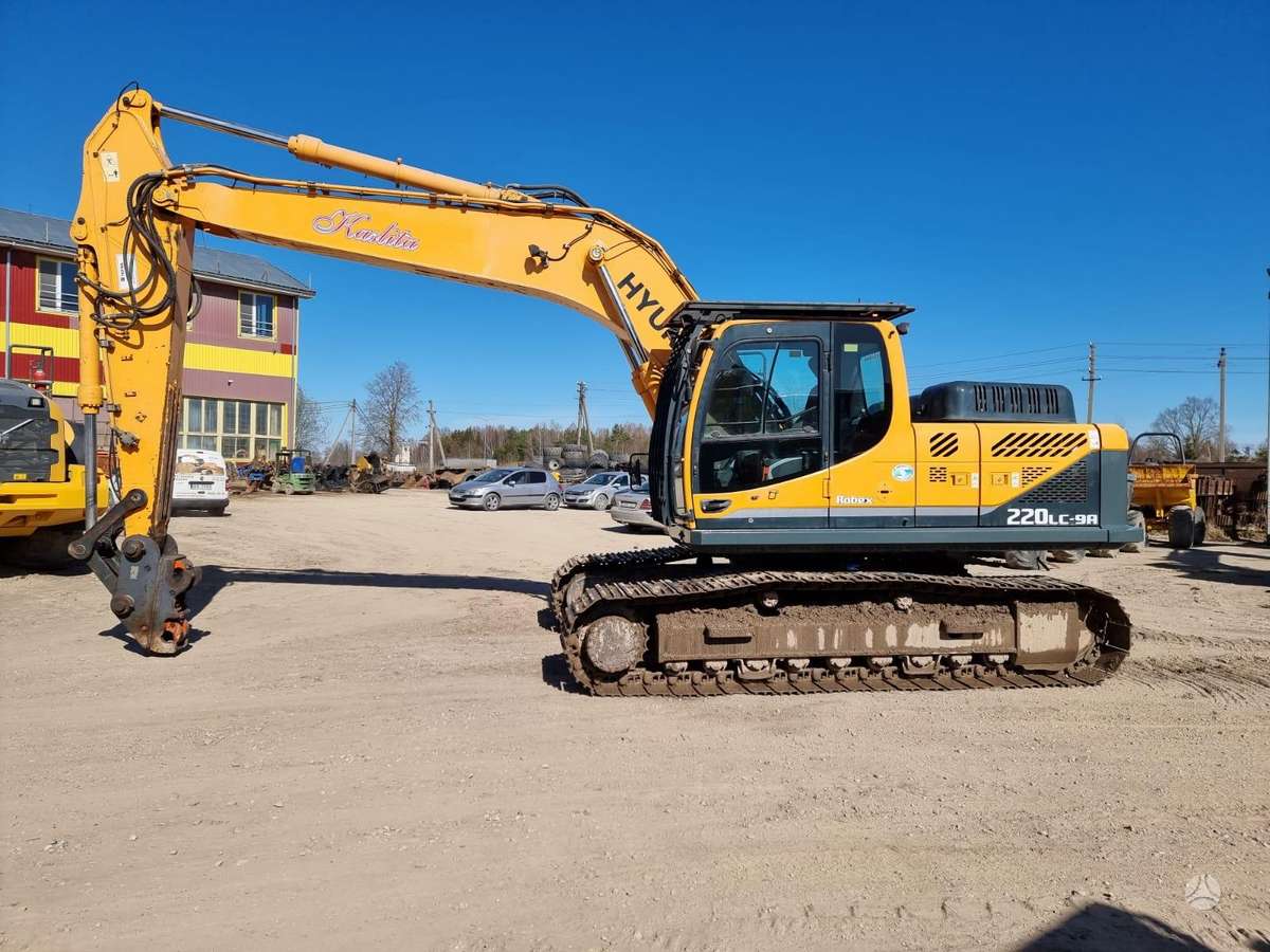 Hyundai Robex 220LC-9A, экскаваторы