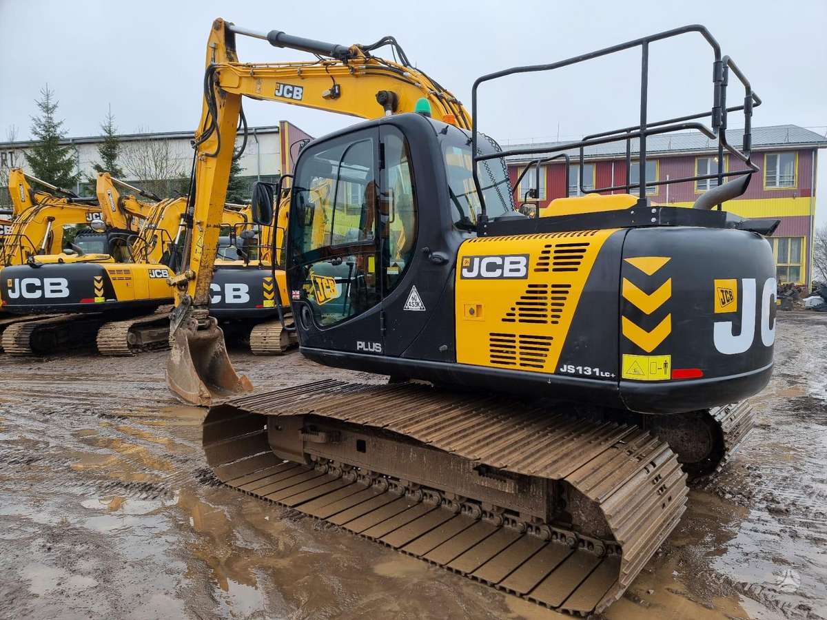 JCB JS 131LC BOG MASTER, ekskavatori