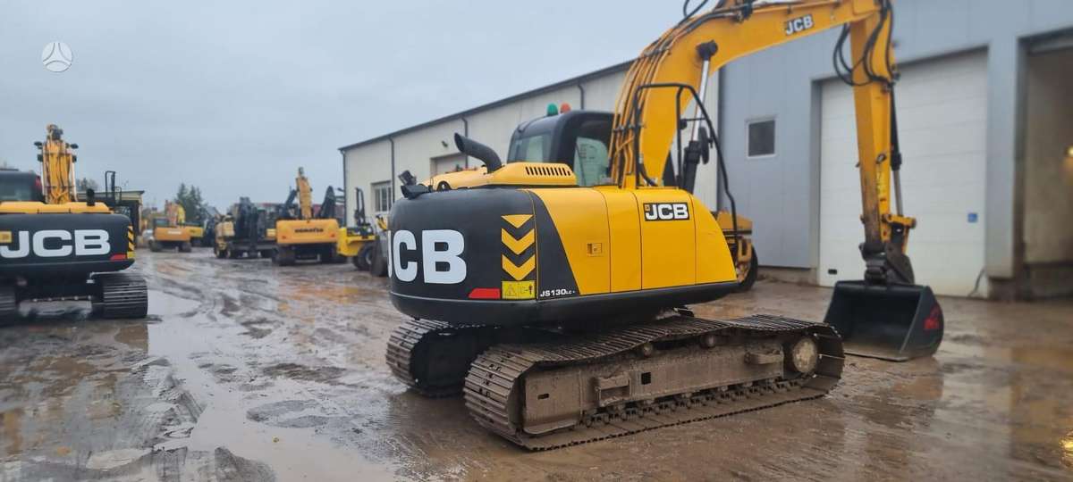JCB JS130 LC+T4 PLUS, ekskavatori