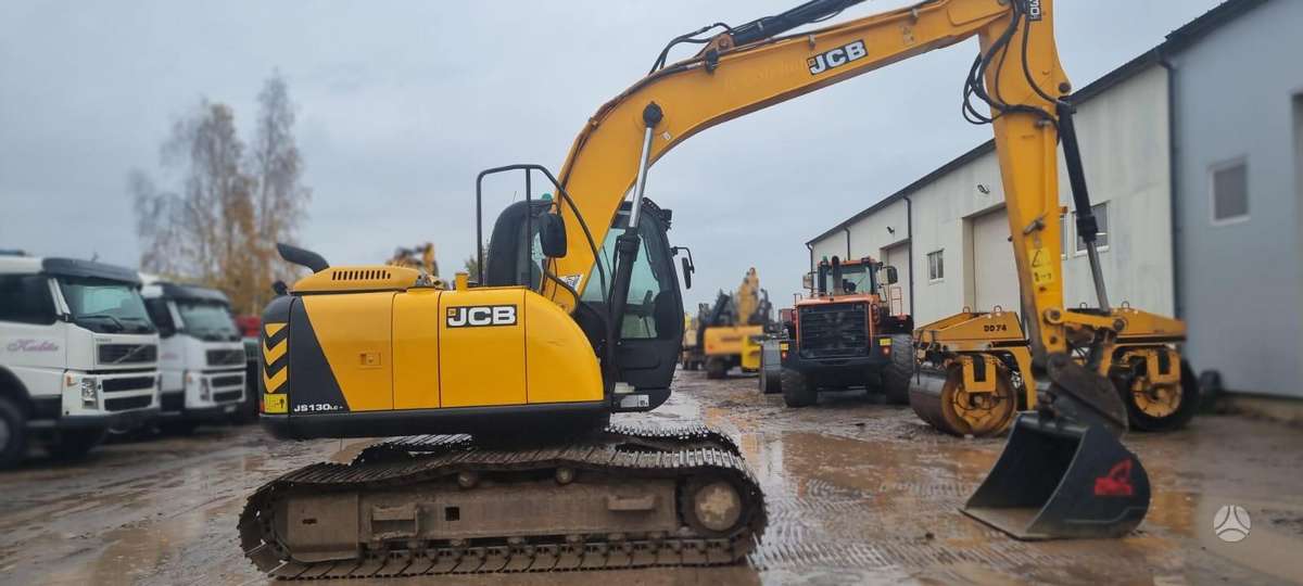 JCB JS130 LC+T4 PLUS, excavator