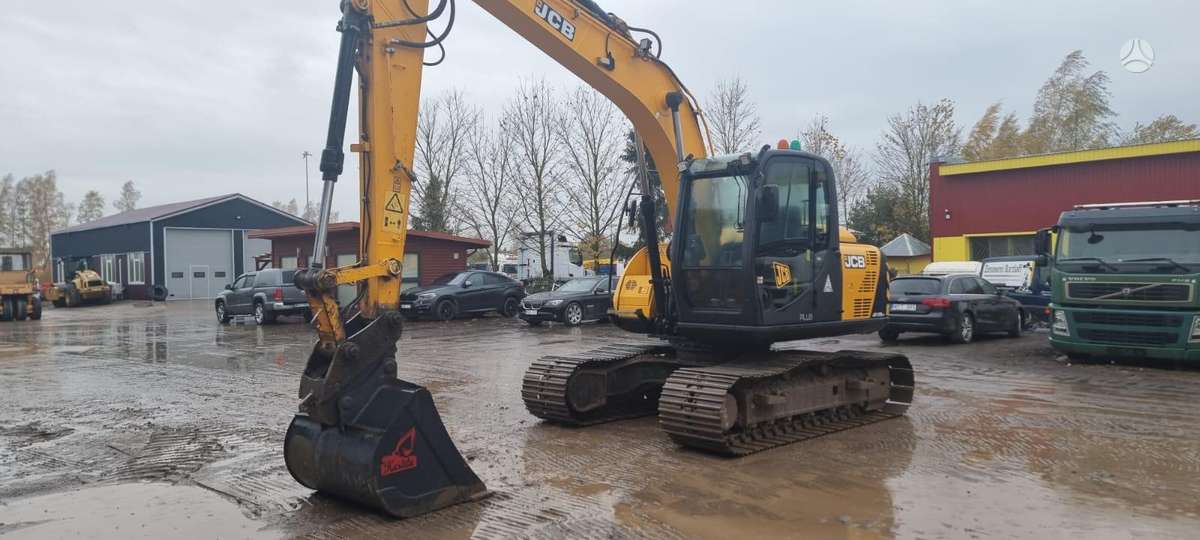 JCB JS130 LC+T4 PLUS, excavator