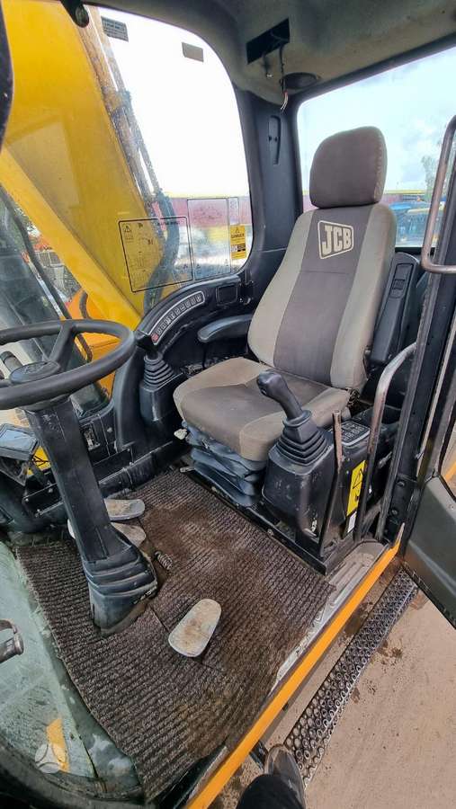 JCB JS145W, экскаваторы