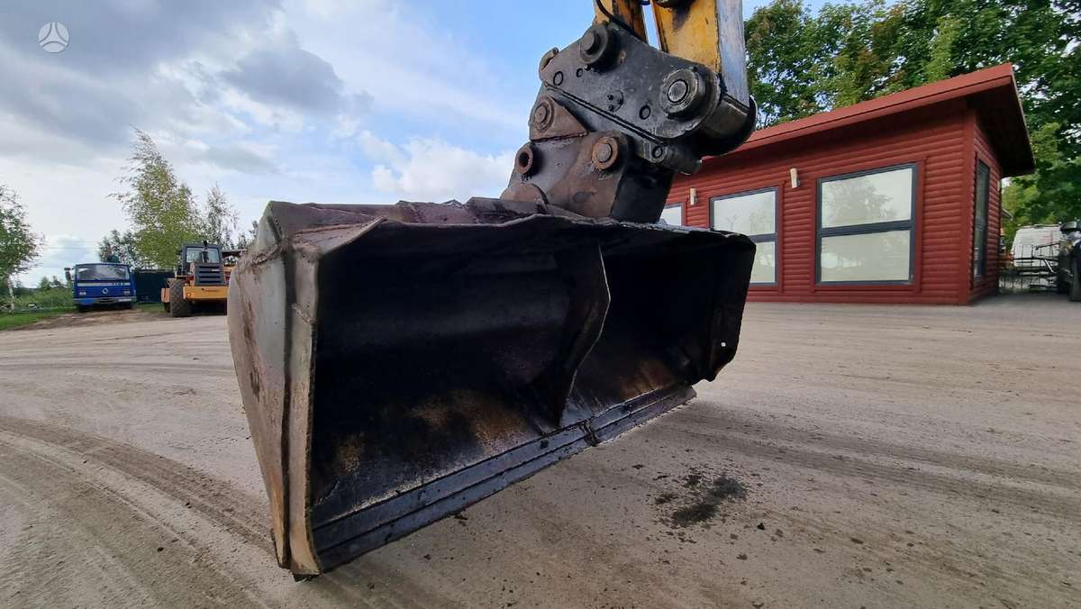 JCB JS145W, ekskavatoriai