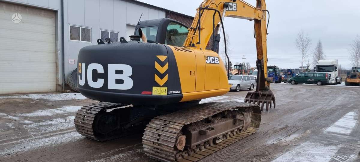 JCB JS160 LC, ekskavatoriai
