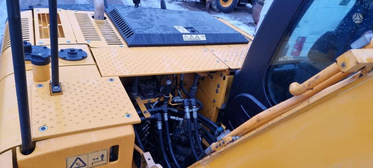 JCB JS160 LC, ekskavatori