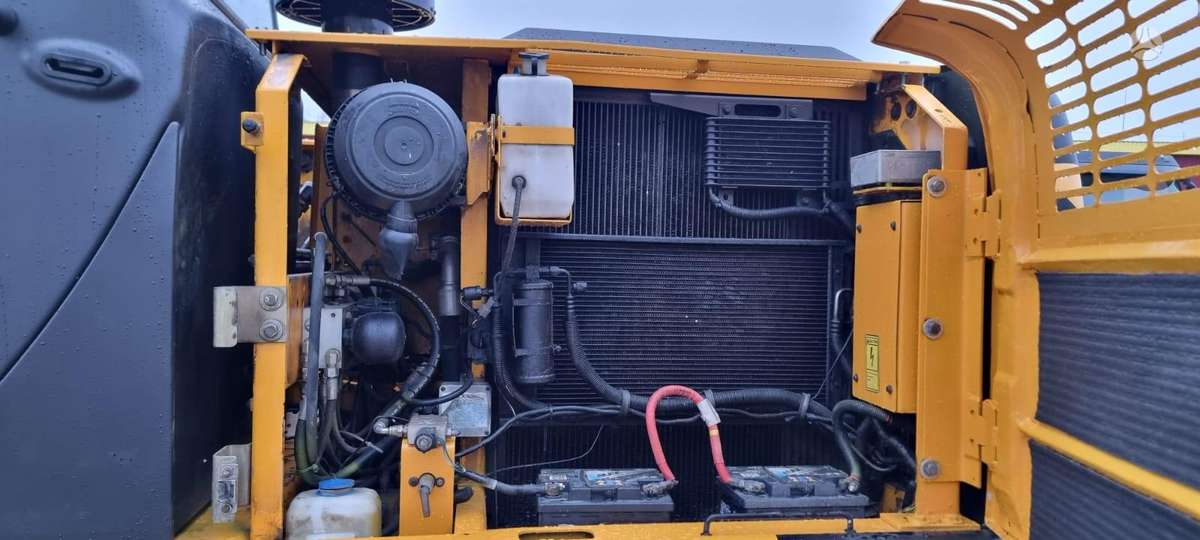 JCB JS160 LC, excavator