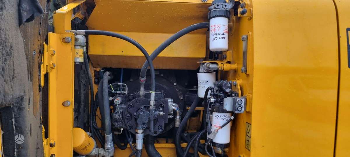 JCB JS160 LC T4, ekskavatori