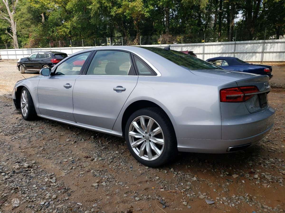 Audi A8