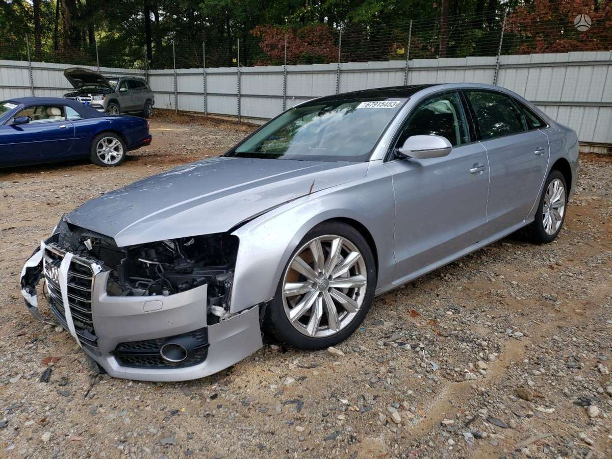 Audi A8