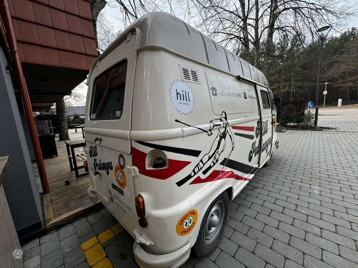 Renault Estafette, Коммерческий