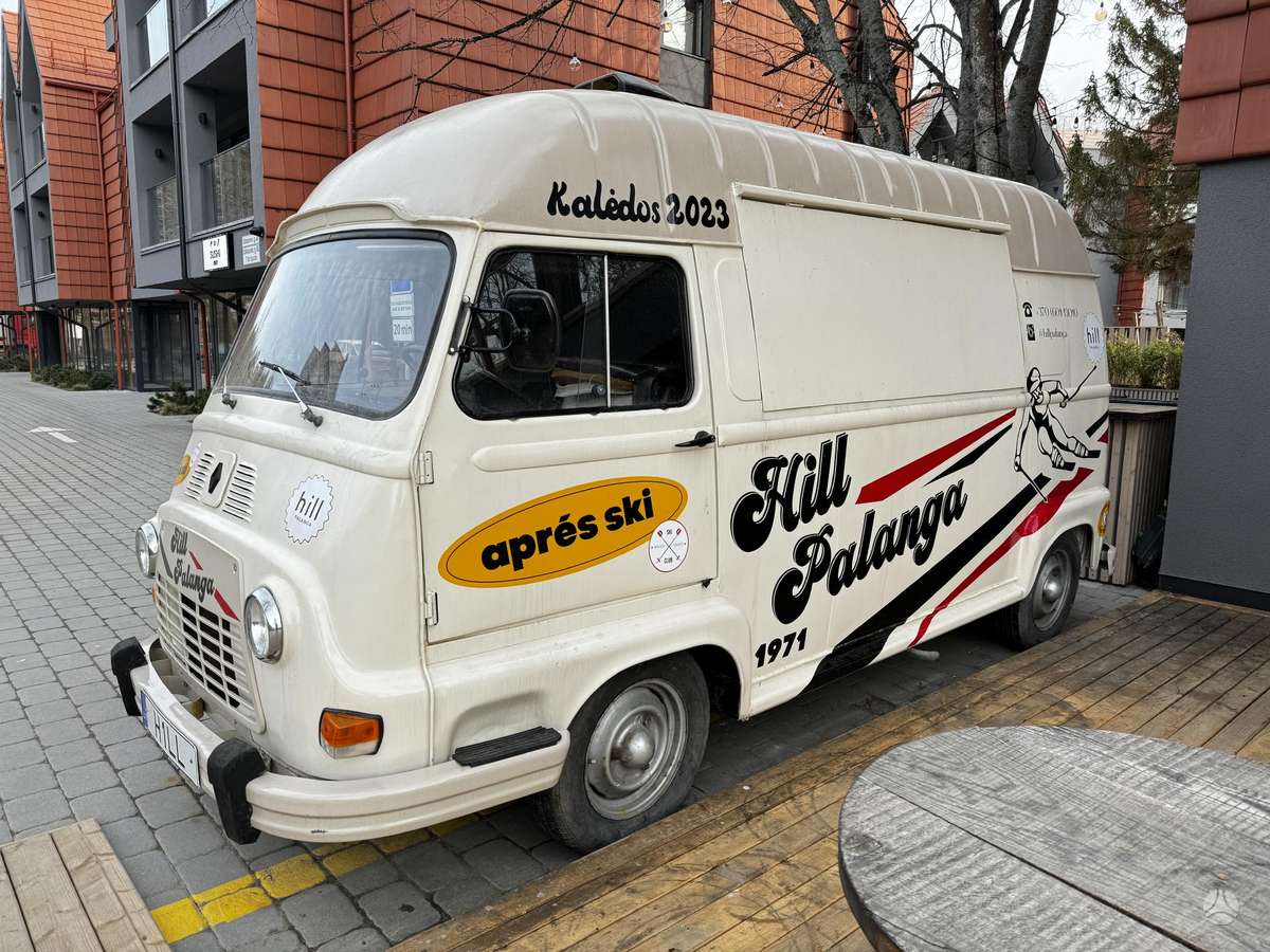 Renault Estafette, Коммерческий