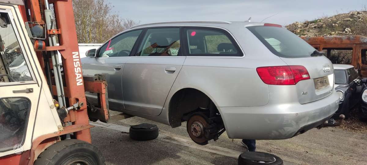 Audi A6 37069885048