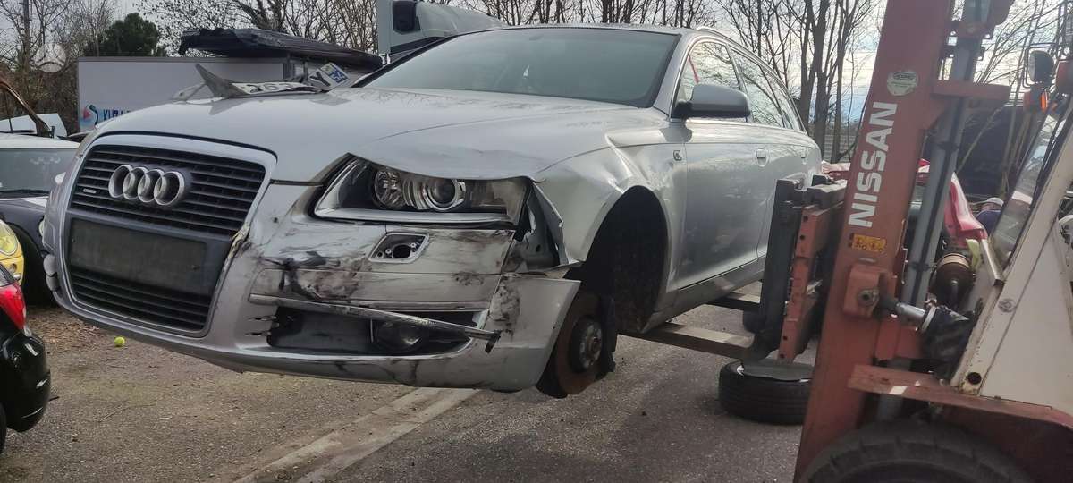 Audi A6 37069885048