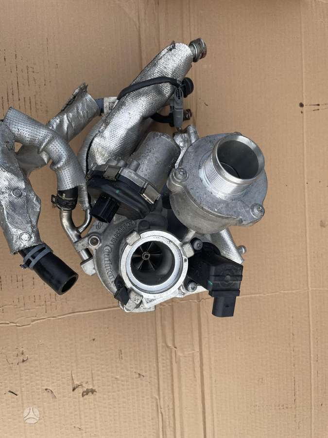 Volkswagen Golf, 06k145061, детали двигателя
