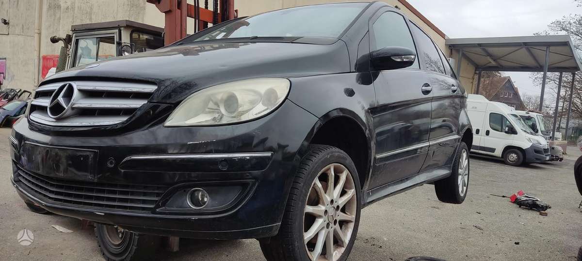 Mercedes-Benz B klasė 37069885048