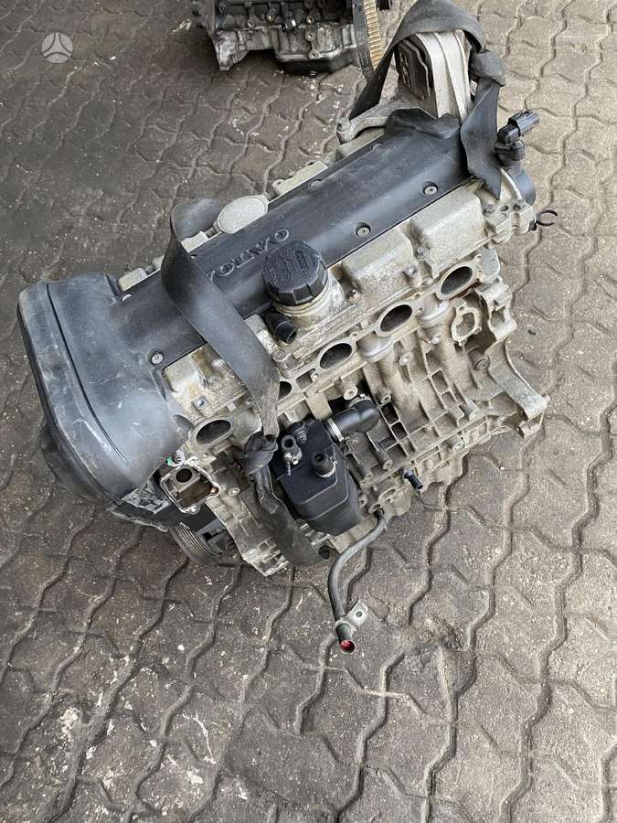 Volvo V70, B5204T5, engine