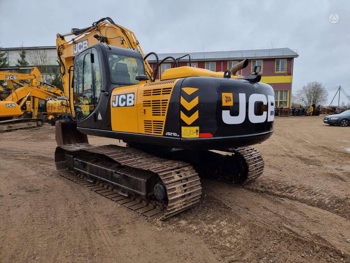 JCB JS210, ekskavatori