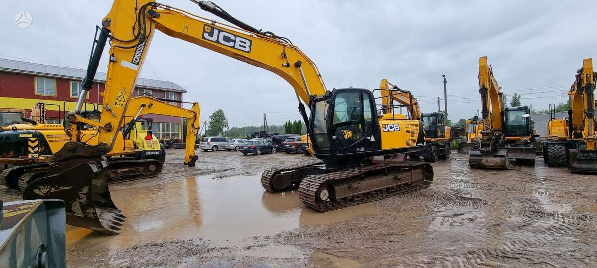 JCB JS220LC, excavator