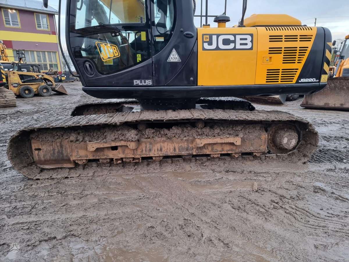 JCB JS220LC (PLUS), excavator