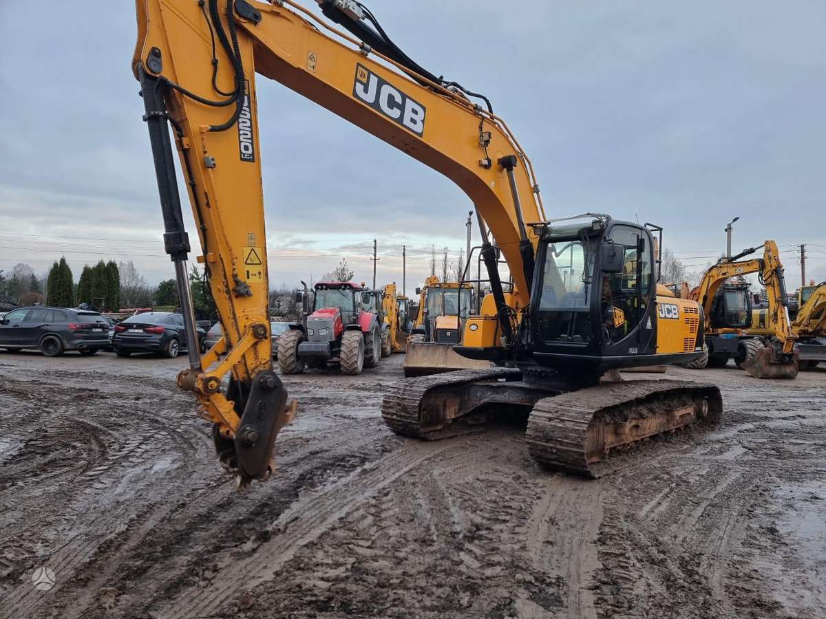 JCB JS220LC (PLUS), экскаваторы