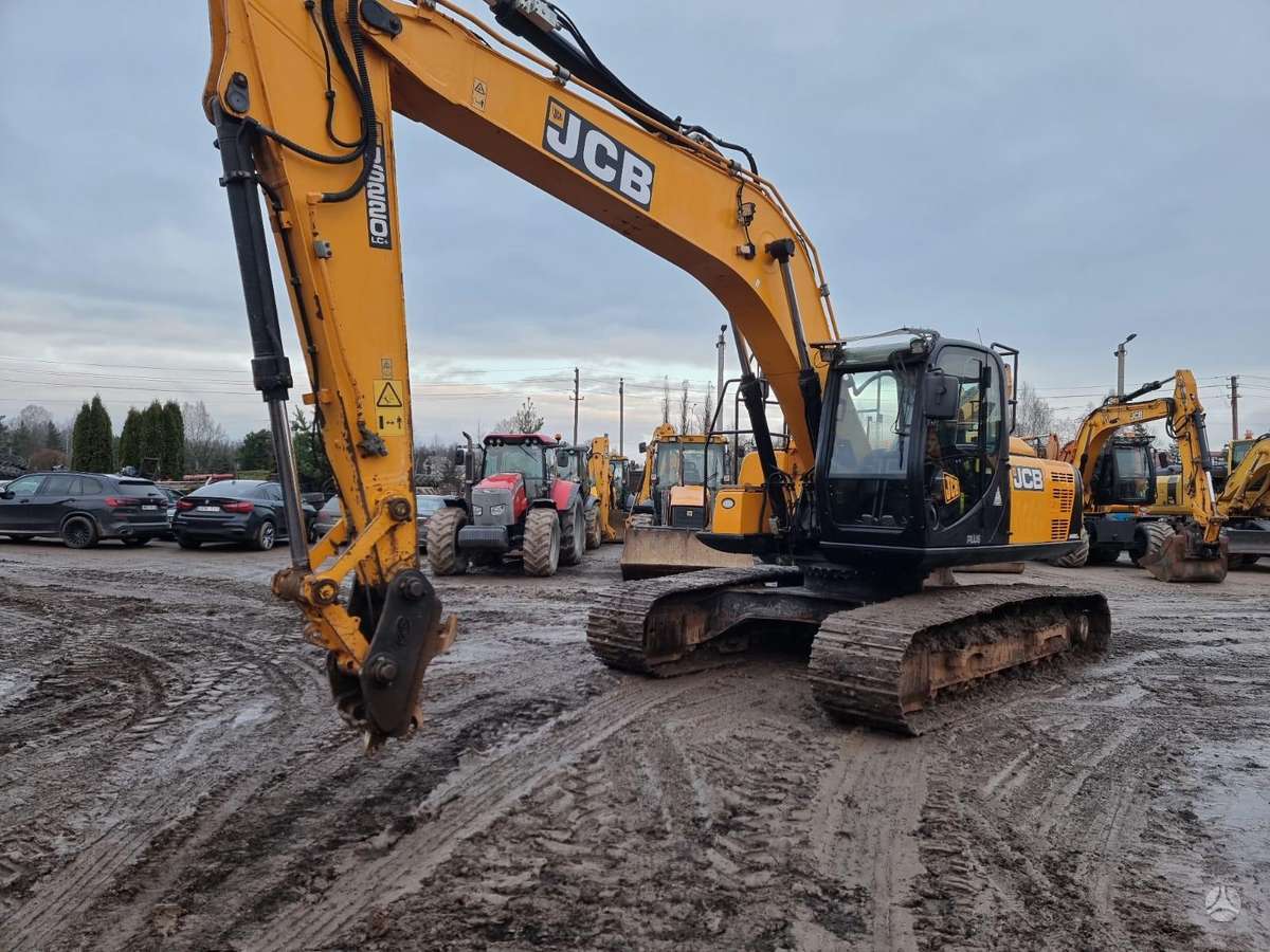 JCB JS220LC (PLUS), excavator