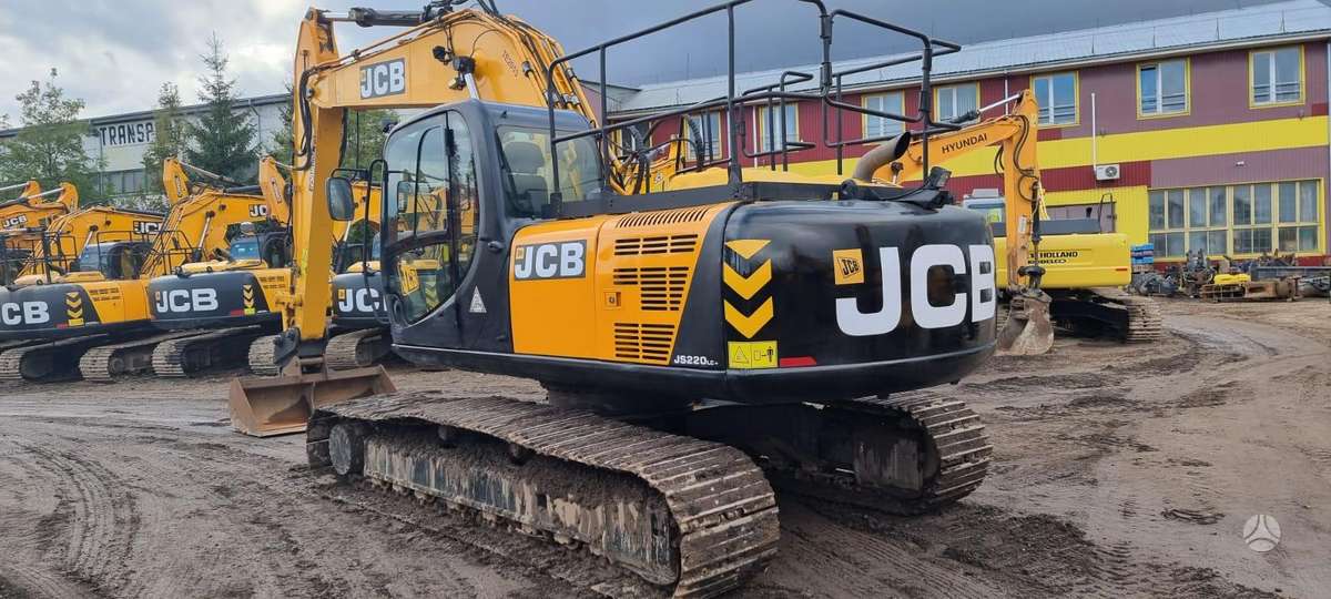 JCB JS220LC Plus, excavator