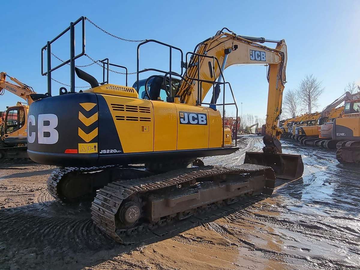 JCB JS220LC Plus, ekskavatori