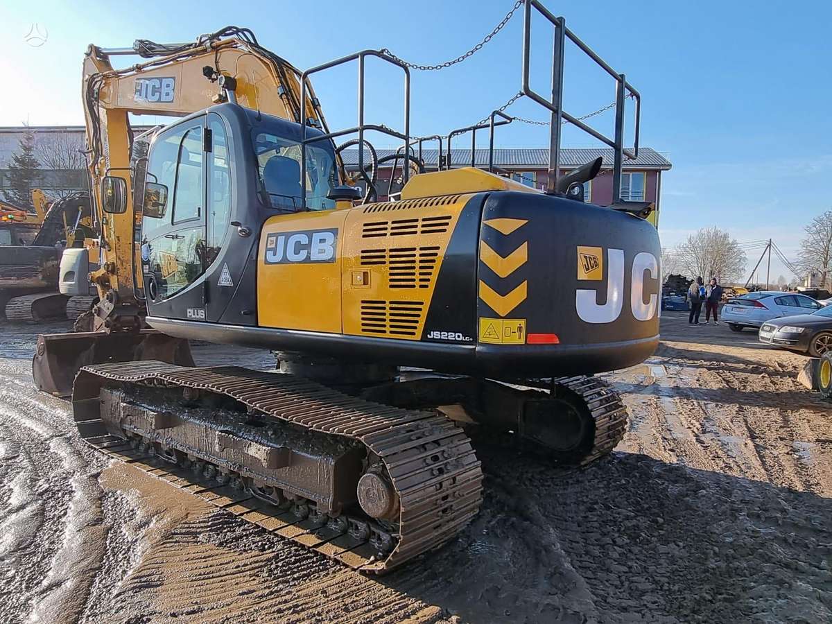 JCB JS220LC Plus, excavator