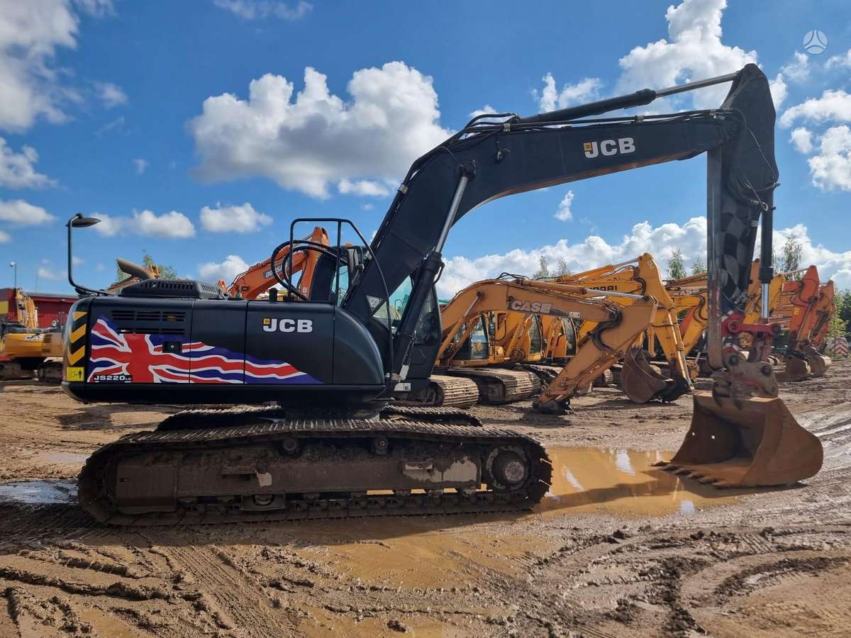 JCB JS220LC T4, excavator