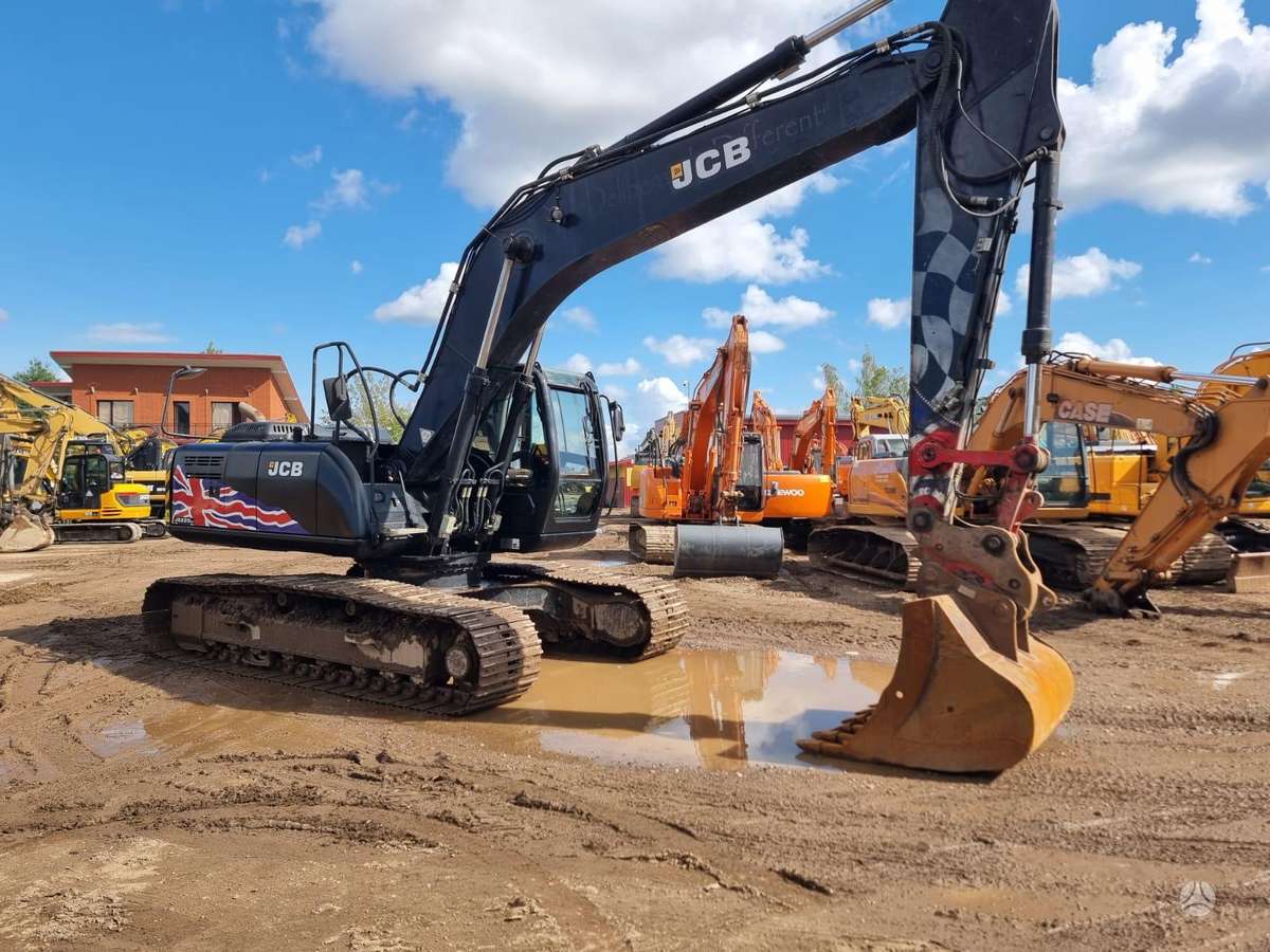 JCB JS220LC T4, экскаваторы