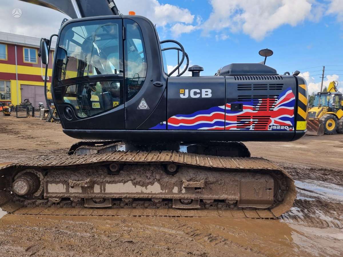 JCB JS220LC T4, ekskavatoriai