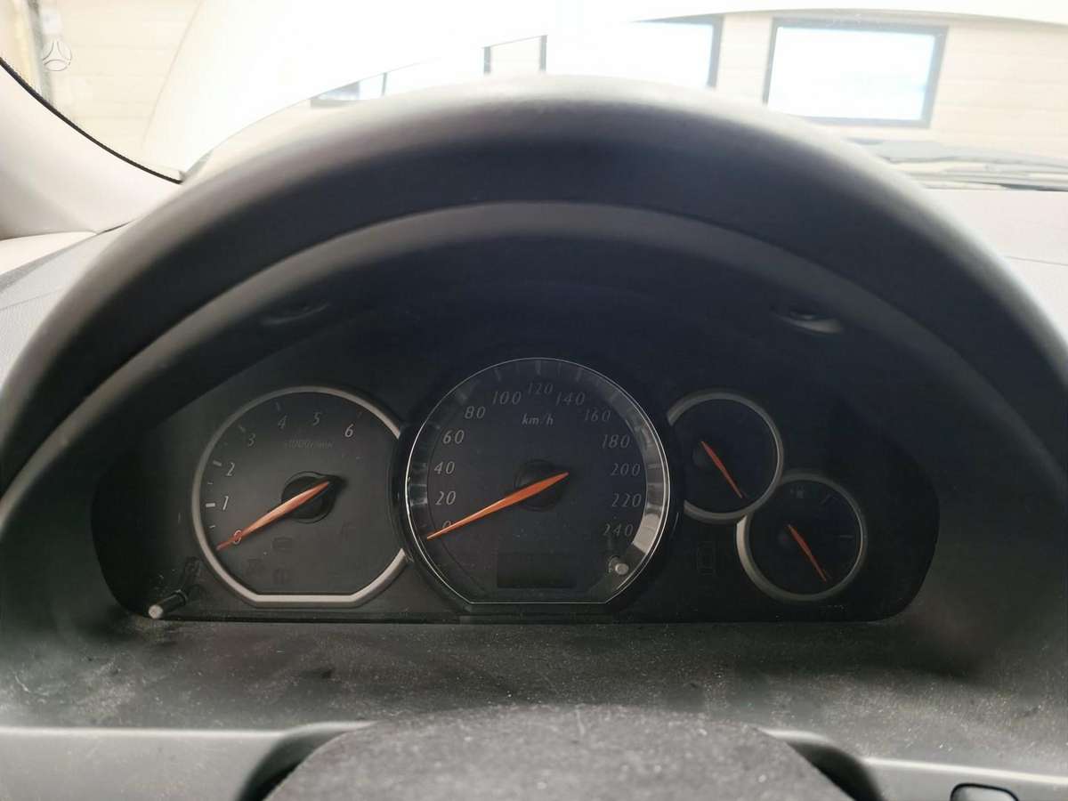 Mitsubishi Grandis