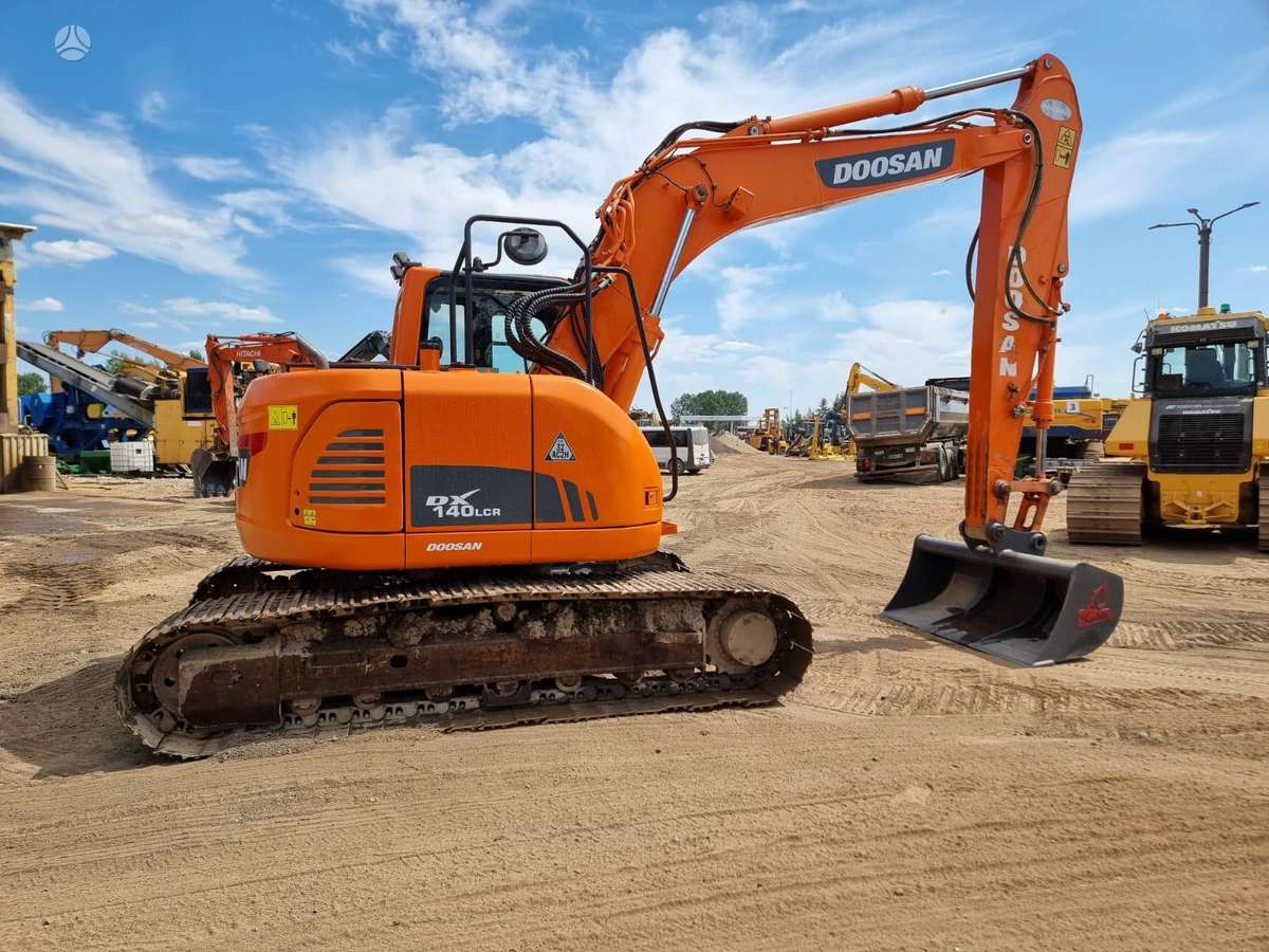 Doosan DX 140 LC-3, экскаваторы