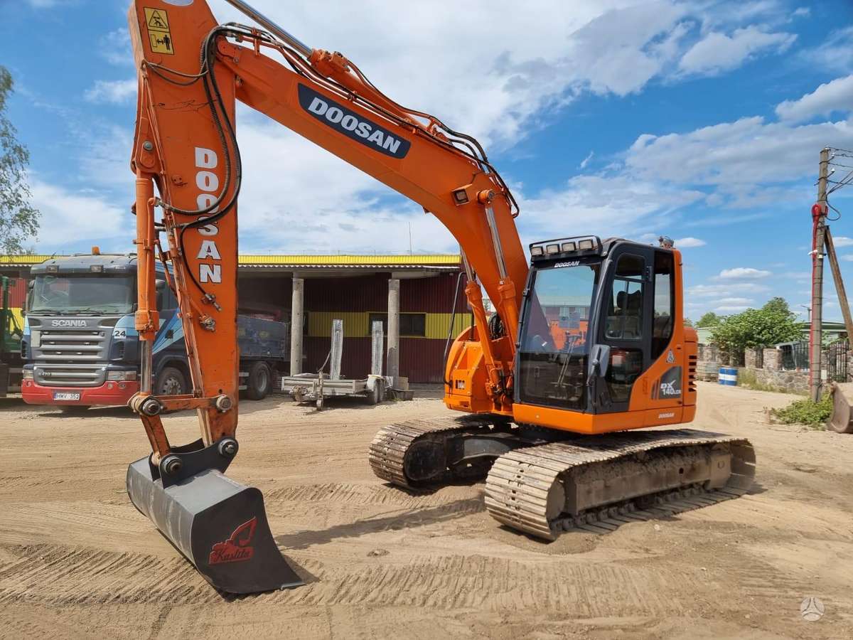Doosan DX 140 LC-3, экскаваторы