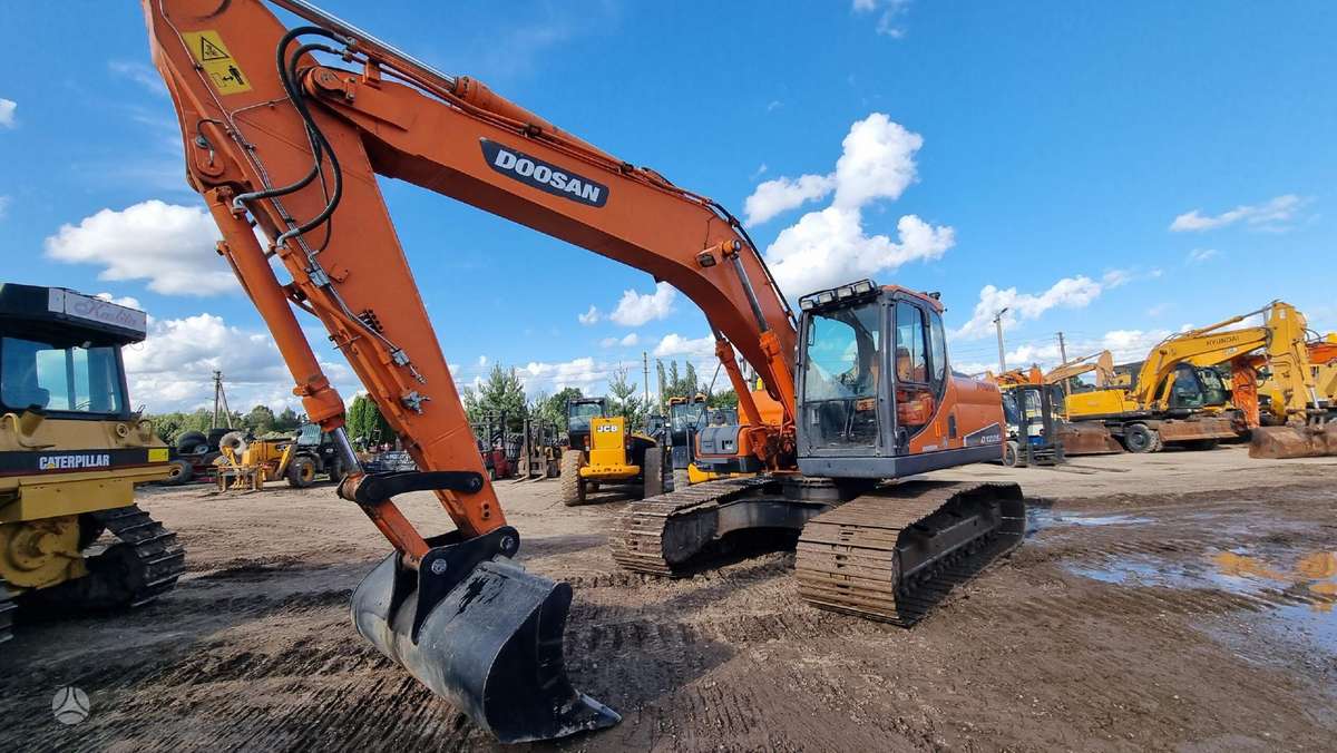 Doosan DX 225LC, экскаваторы