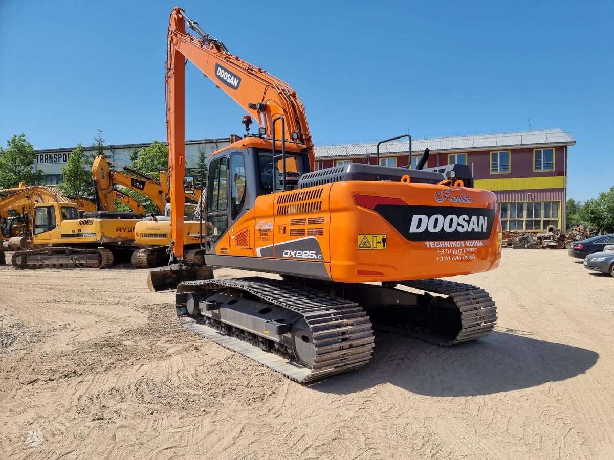 Doosan DX 225LC-5 LONG, ekskavatoriai