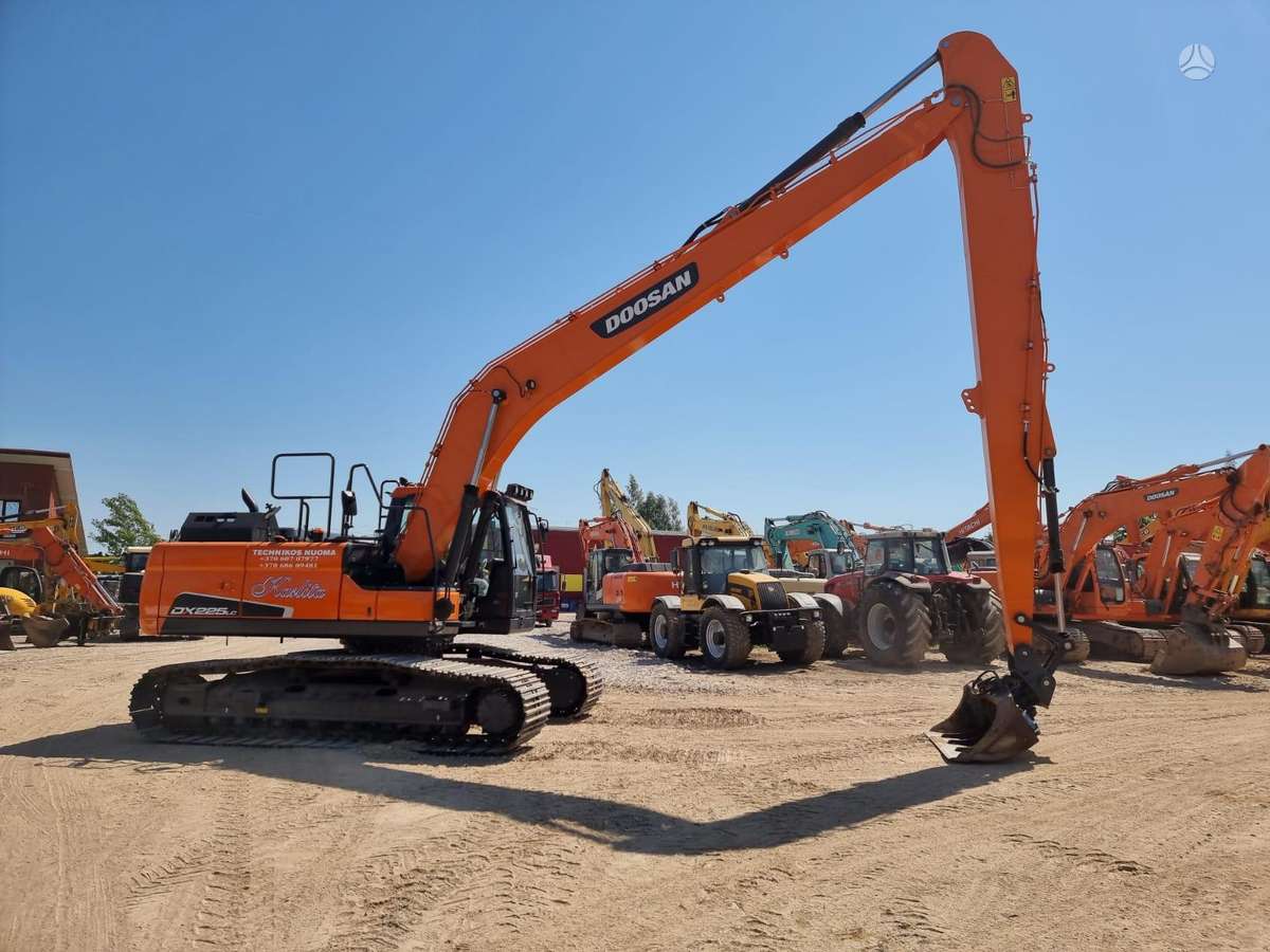 Doosan DX 225LC-5 LONG, ekskavatoriai