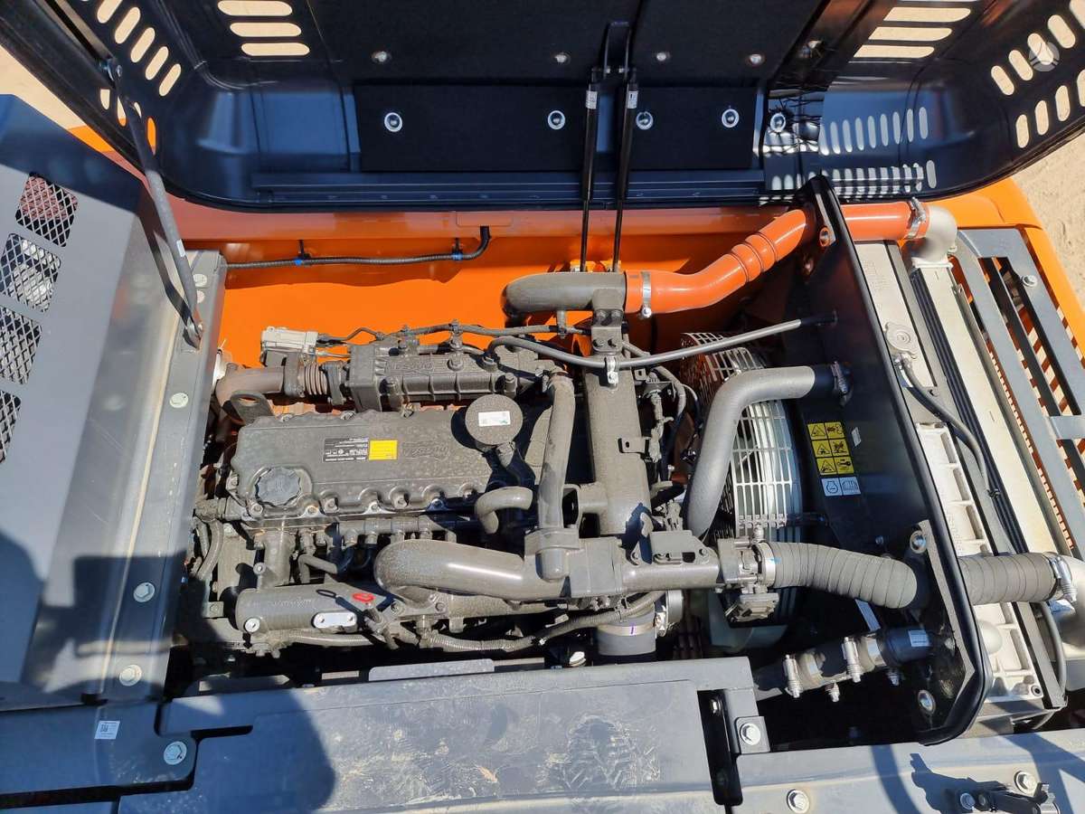 Doosan DX 225LC-5 LONG, ekskavatoriai