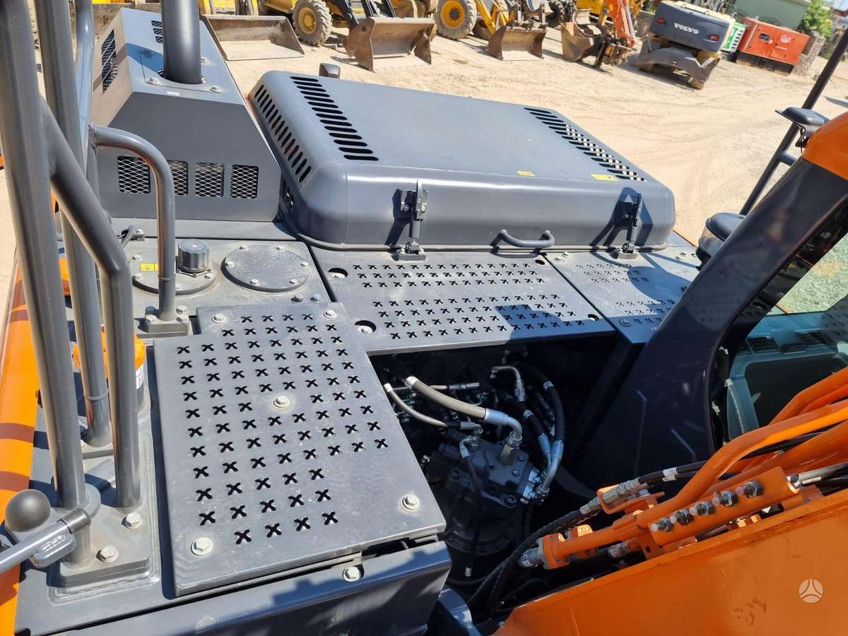 Doosan DX 225LC-5 LONG, ekskavatoriai