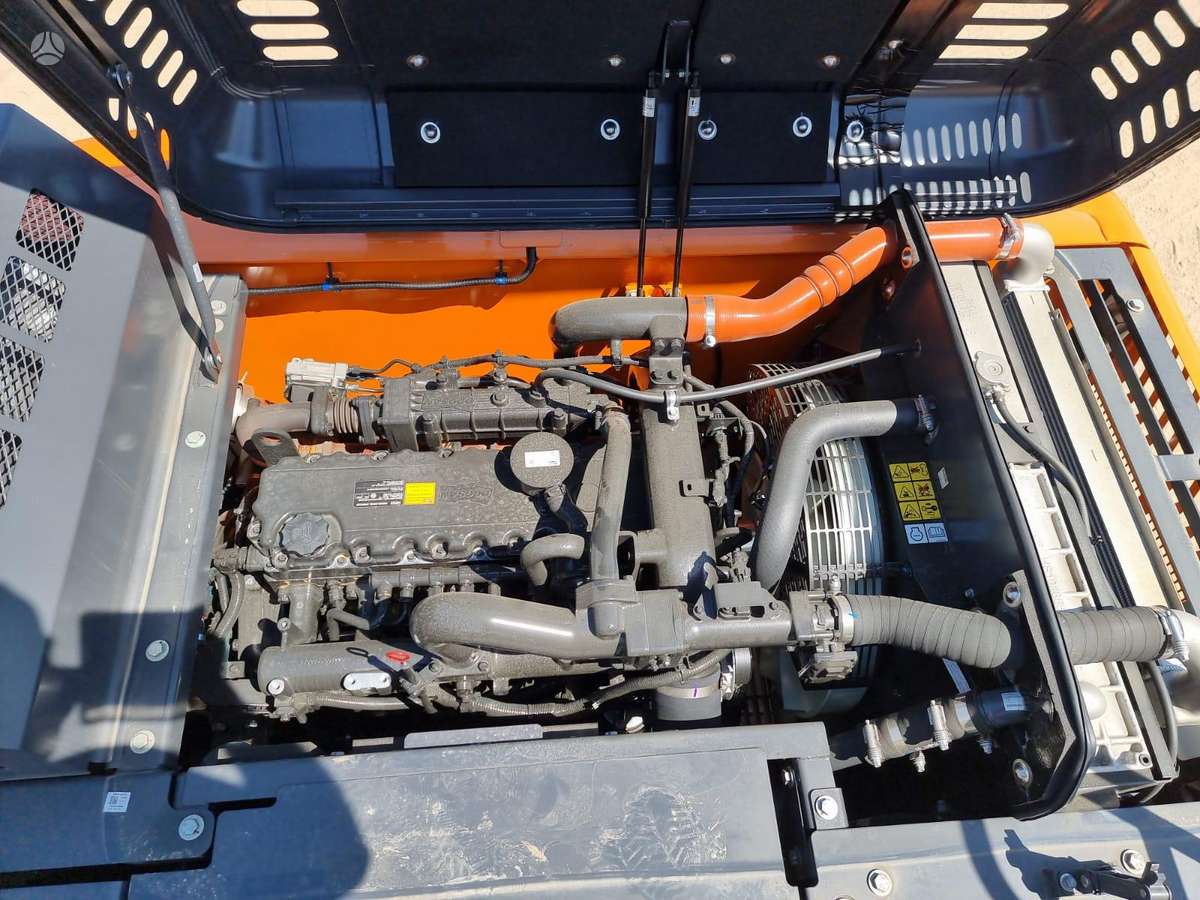 Doosan DX 225LC-5 LONG, ekskavatoriai