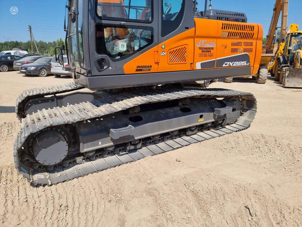 Doosan DX 225LC-5 LONG, ekskavatoriai