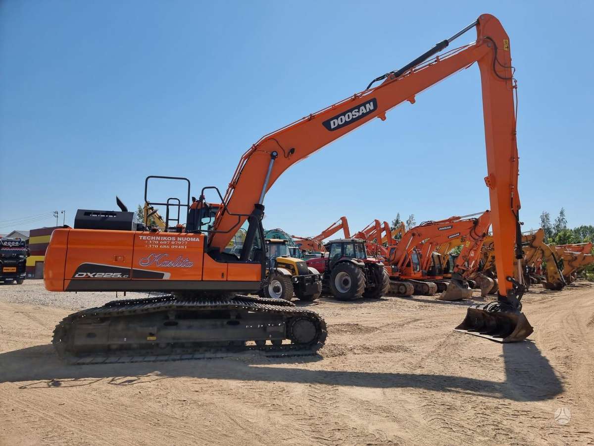 Doosan DX 225LC-5 LONG, ekskavatoriai