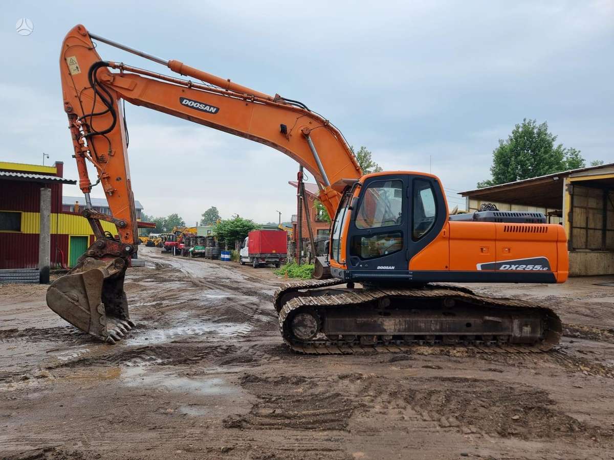 Doosan DX 255LC, экскаваторы