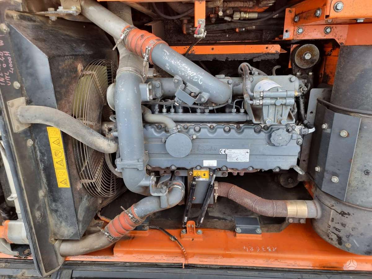 Doosan DX 255LC, excavator