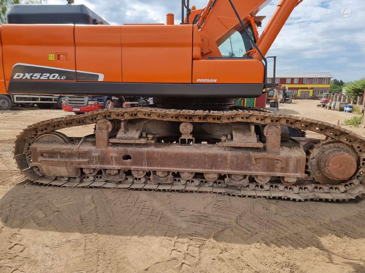Doosan DX 520LC, ekskavatoriai