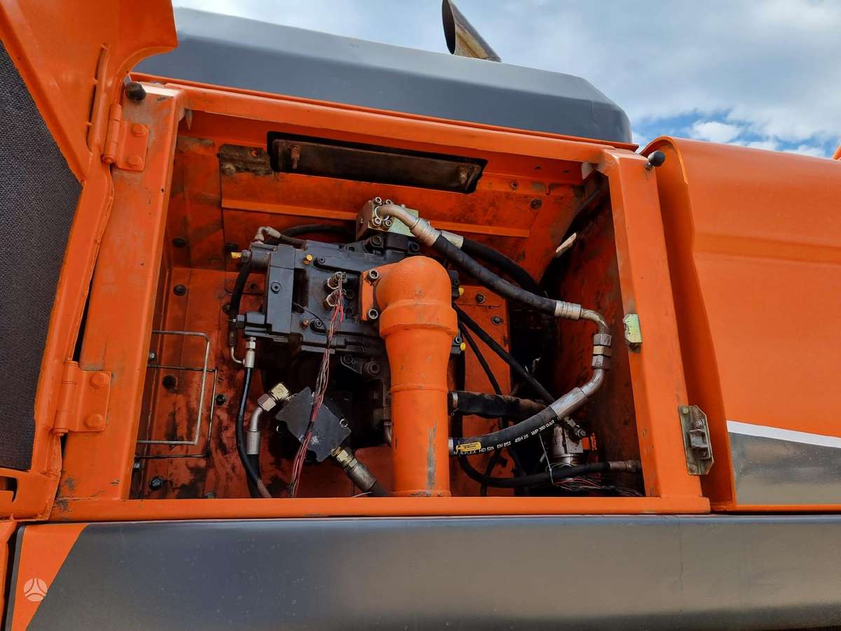 Doosan DX 520LC, ekskavatoriai